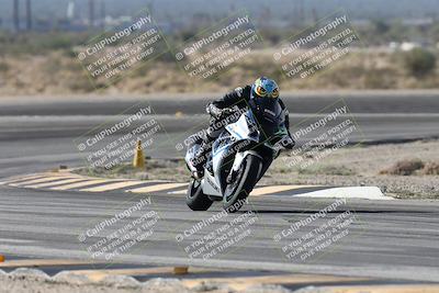 media/Nov-30-2025-TrackXperience (Sun) [[c0061d280f]]/3-Level 1/Session 4 (Turn 11)/